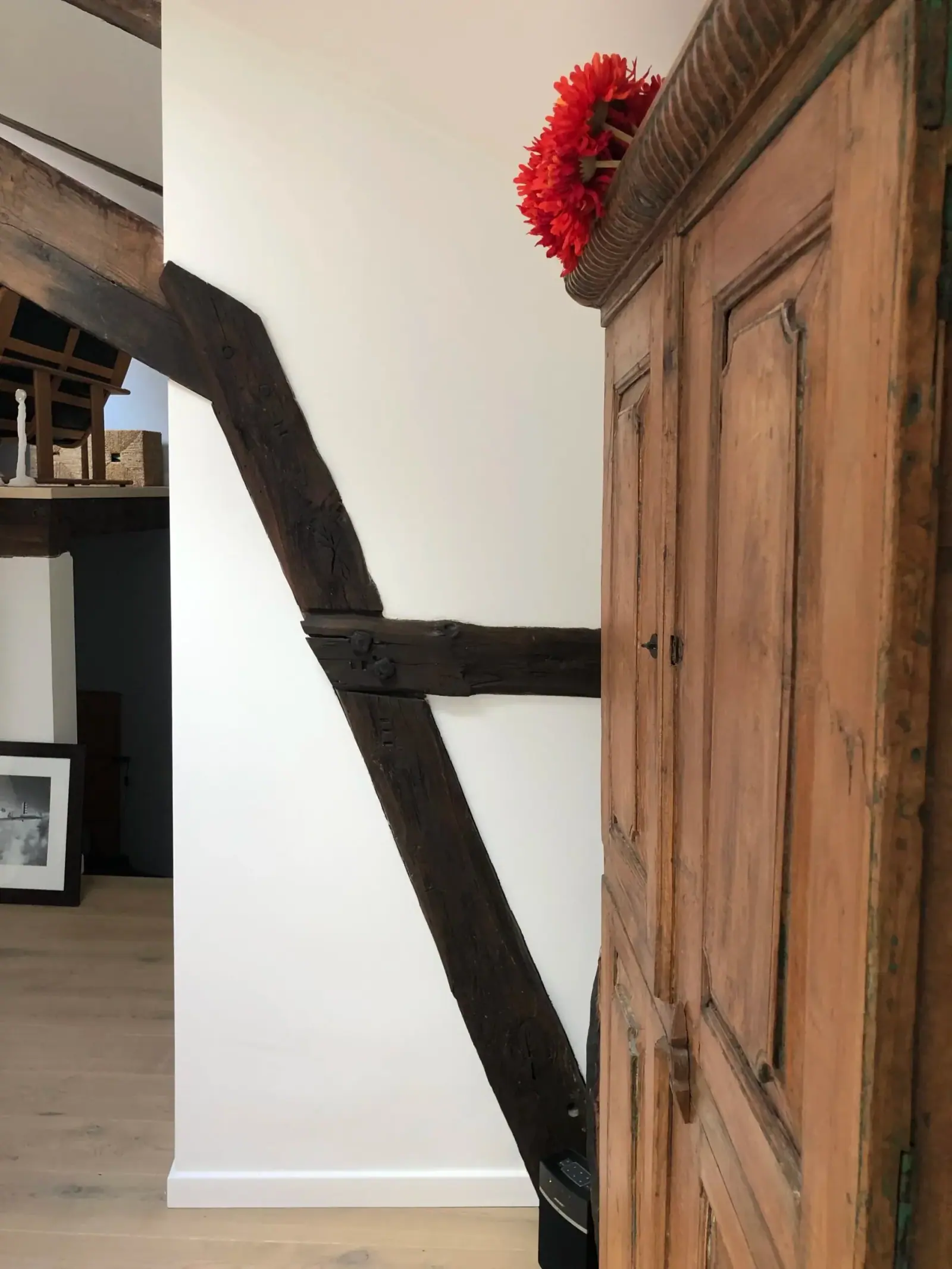 Un loft sous les toits — détail de la réalisation Ve Atelier by Victoria
